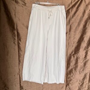 Aerie Cream Flowy Wide Leg Pants Relaxed Minimalist Drawstring Large